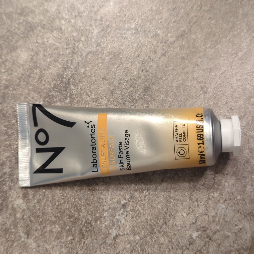 No7 Resurfacing Skin Paste